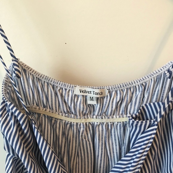 ✨NWOT Mid Dress Pin Striped✨ - Picture 4 of 5